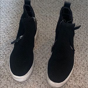 Steve Madden heeled sneaker